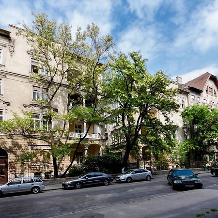 Heroes Square & City Park Thermals Apartment Budapest Ngoại thất bức ảnh
